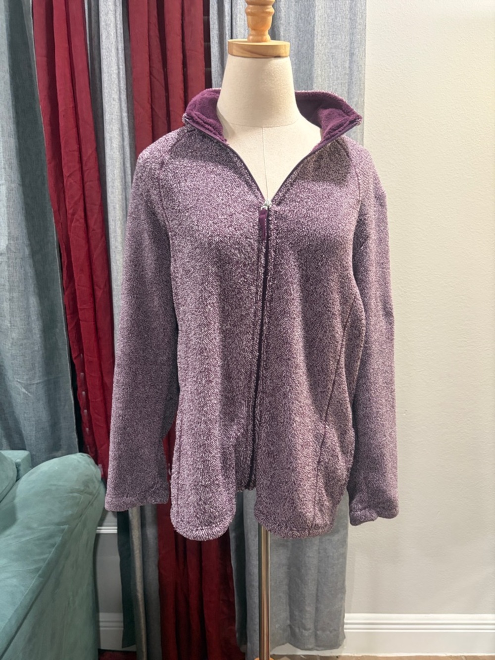 Plush Zip-Front Women's Teddy Jacket in Lavender